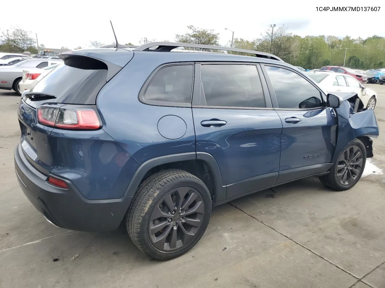 2021 Jeep Cherokee Latitude Lux VIN: 1C4PJMMX7MD137607 Lot: 73270274