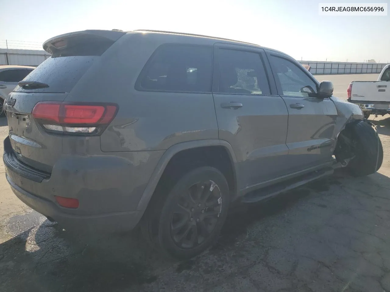 2021 Jeep Grand Cherokee Laredo VIN: 1C4RJEAG8MC656996 Lot: 73748274