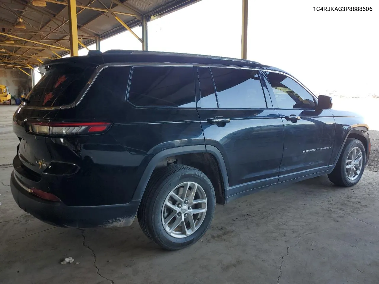 1C4RJKAG3P8888606 2023 Jeep Grand Cherokee L Laredo