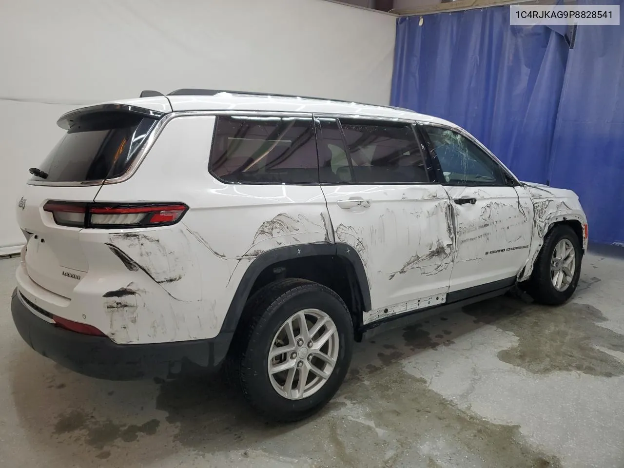 1C4RJKAG9P8828541 2023 Jeep Grand Cherokee L Laredo