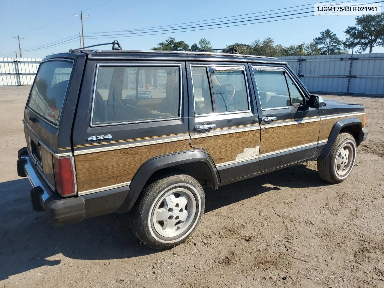 1987 Jeep Wagoneer Limited VIN: 1JCMT7548HT021961 Lot: 76269384