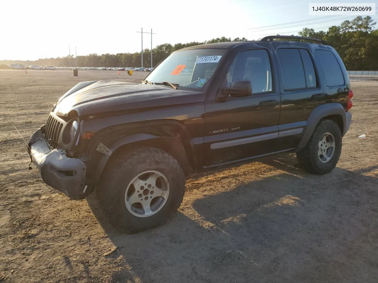 1J4GK48K72W260699 2002 Jeep Liberty Sport