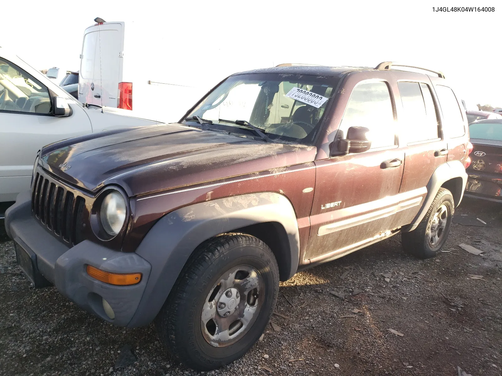 2004 Jeep Liberty Sport VIN: 1J4GL48K04W164008 Lot: 79283803