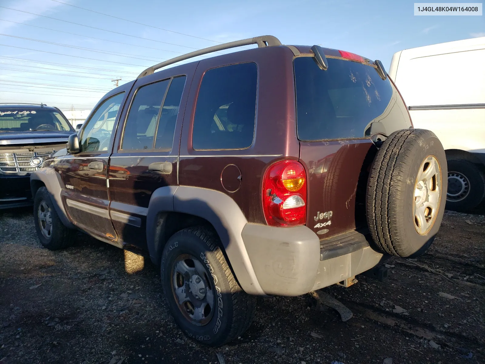 2004 Jeep Liberty Sport VIN: 1J4GL48K04W164008 Lot: 79283803