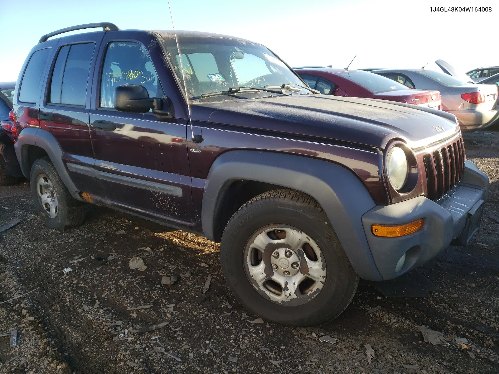 1J4GL48K04W164008 2004 Jeep Liberty Sport