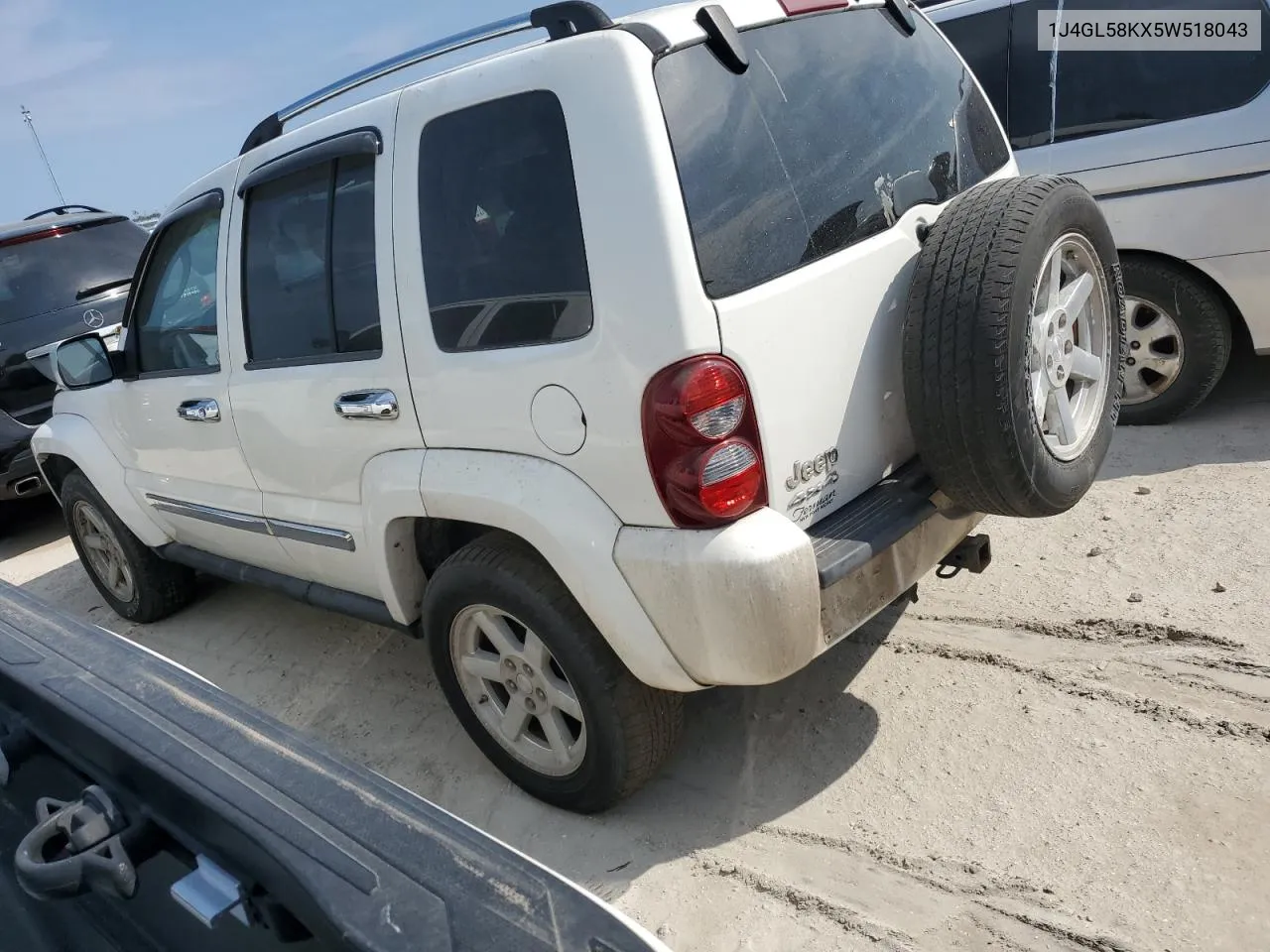 2005 Jeep Liberty Limited VIN: 1J4GL58KX5W518043 Lot: 76660424