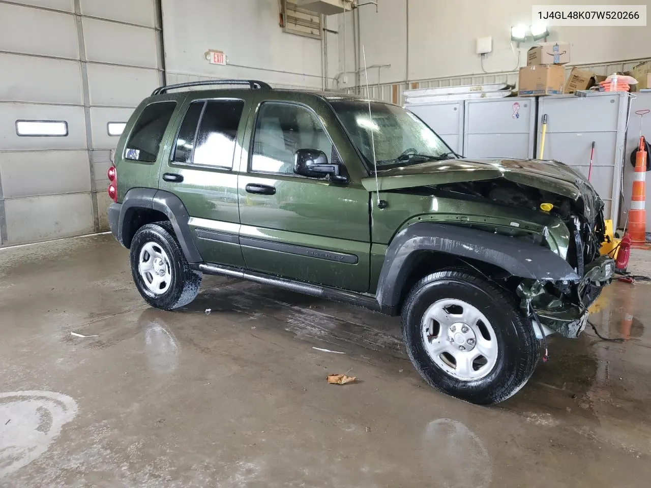 2007 Jeep Liberty Sport VIN: 1J4GL48K07W520266 Lot: 71843534