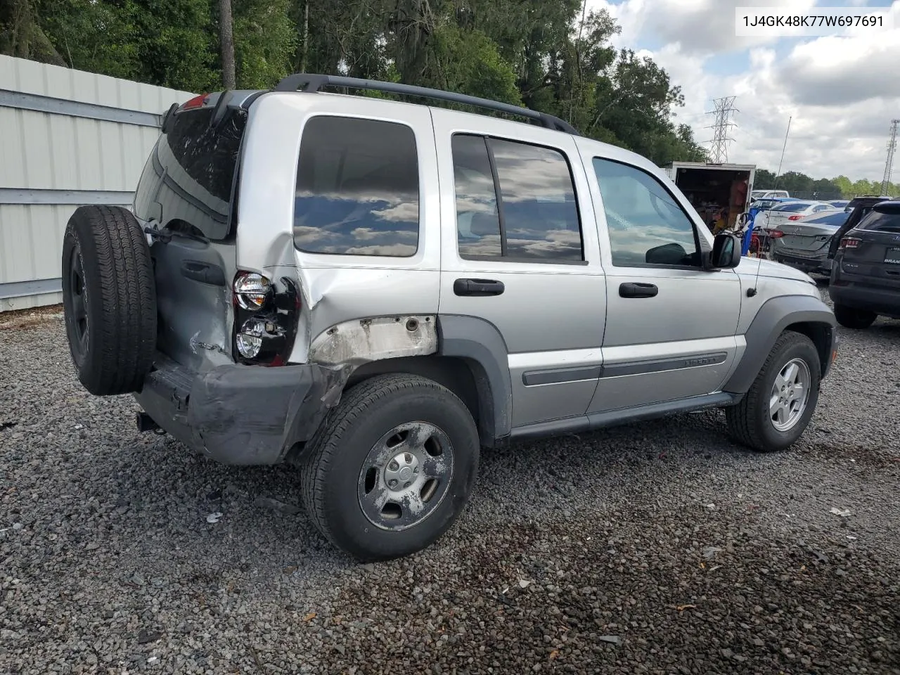 2007 Jeep Liberty Sport VIN: 1J4GK48K77W697691 Lot: 71866654