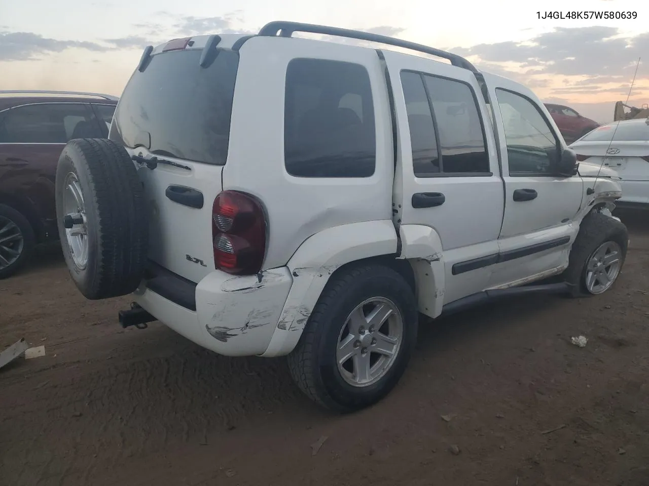 2007 Jeep Liberty Sport VIN: 1J4GL48K57W580639 Lot: 75712254