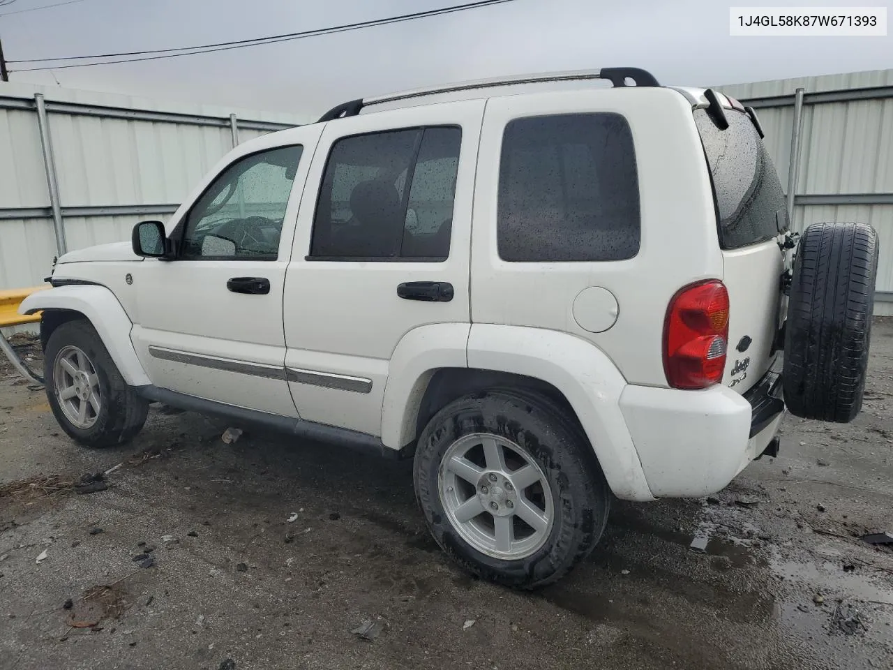 2007 Jeep Liberty Limited VIN: 1J4GL58K87W671393 Lot: 76187114