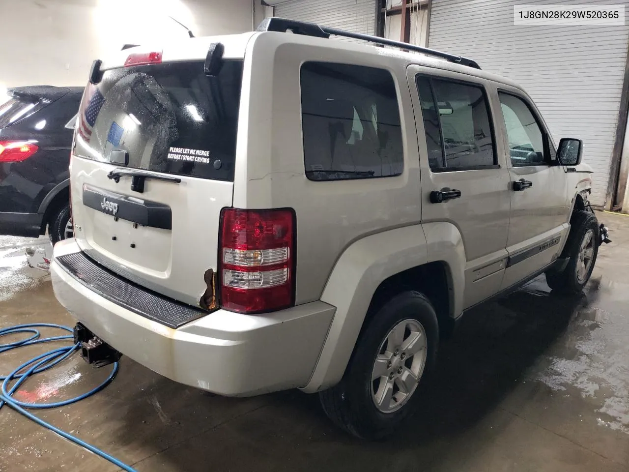 2009 Jeep Liberty Sport VIN: 1J8GN28K29W520365 Lot: 45651034