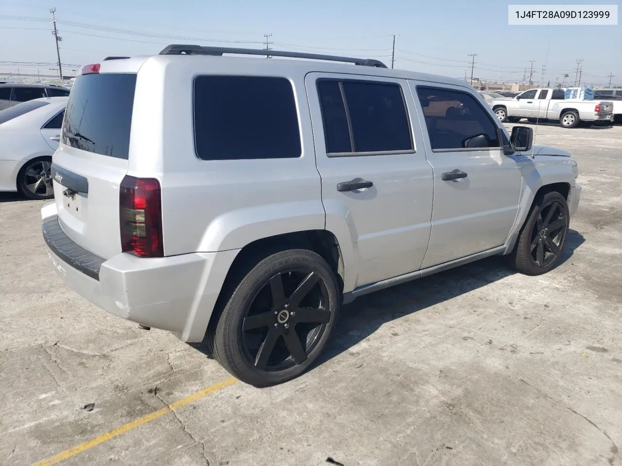 2009 Jeep Patriot Sport VIN: 1J4FT28A09D123999 Lot: 73439854