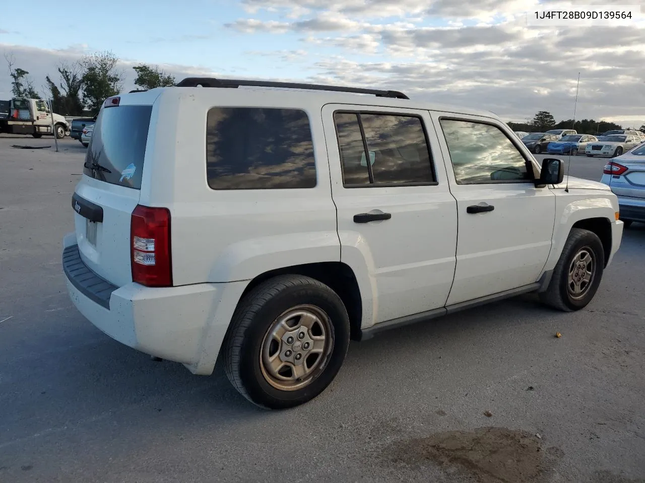 1J4FT28B09D139564 2009 Jeep Patriot Sport