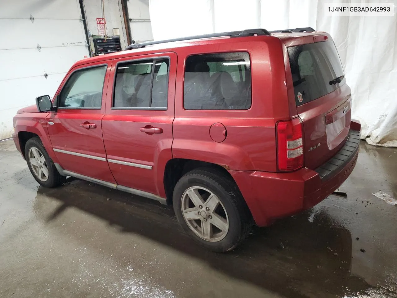 2010 Jeep Patriot Sport VIN: 1J4NF1GB3AD642993 Lot: 73439684