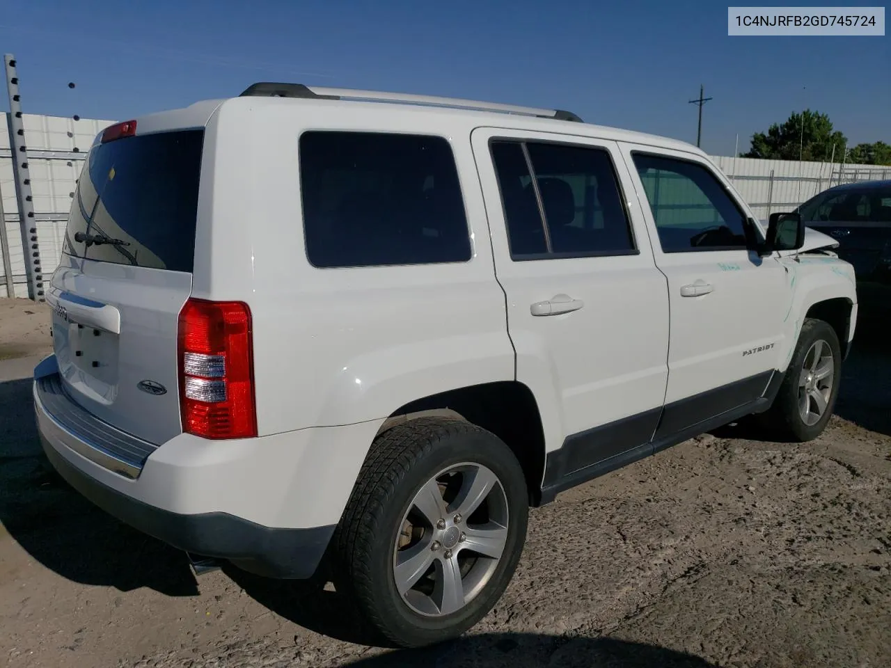 1C4NJRFB2GD745724 2016 Jeep Patriot Latitude