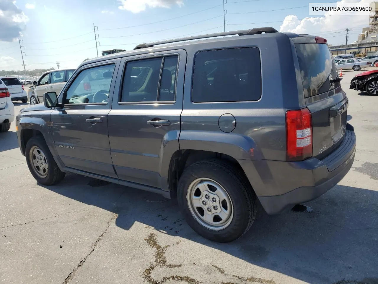 1C4NJPBA7GD669600 2016 Jeep Patriot Sport