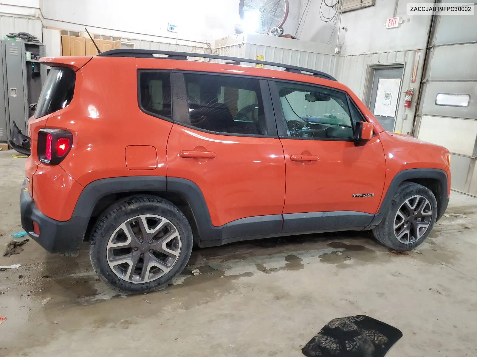 2015 Jeep Renegade Latitude VIN: ZACCJABT9FPC30002 Lot: 64078604