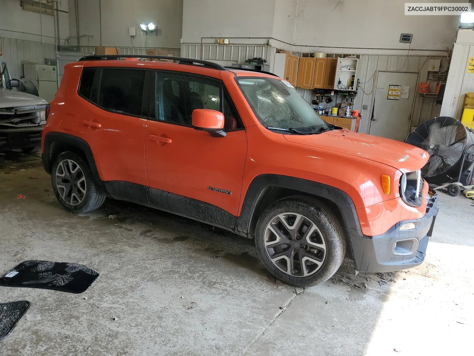 2015 Jeep Renegade Latitude VIN: ZACCJABT9FPC30002 Lot: 64078604