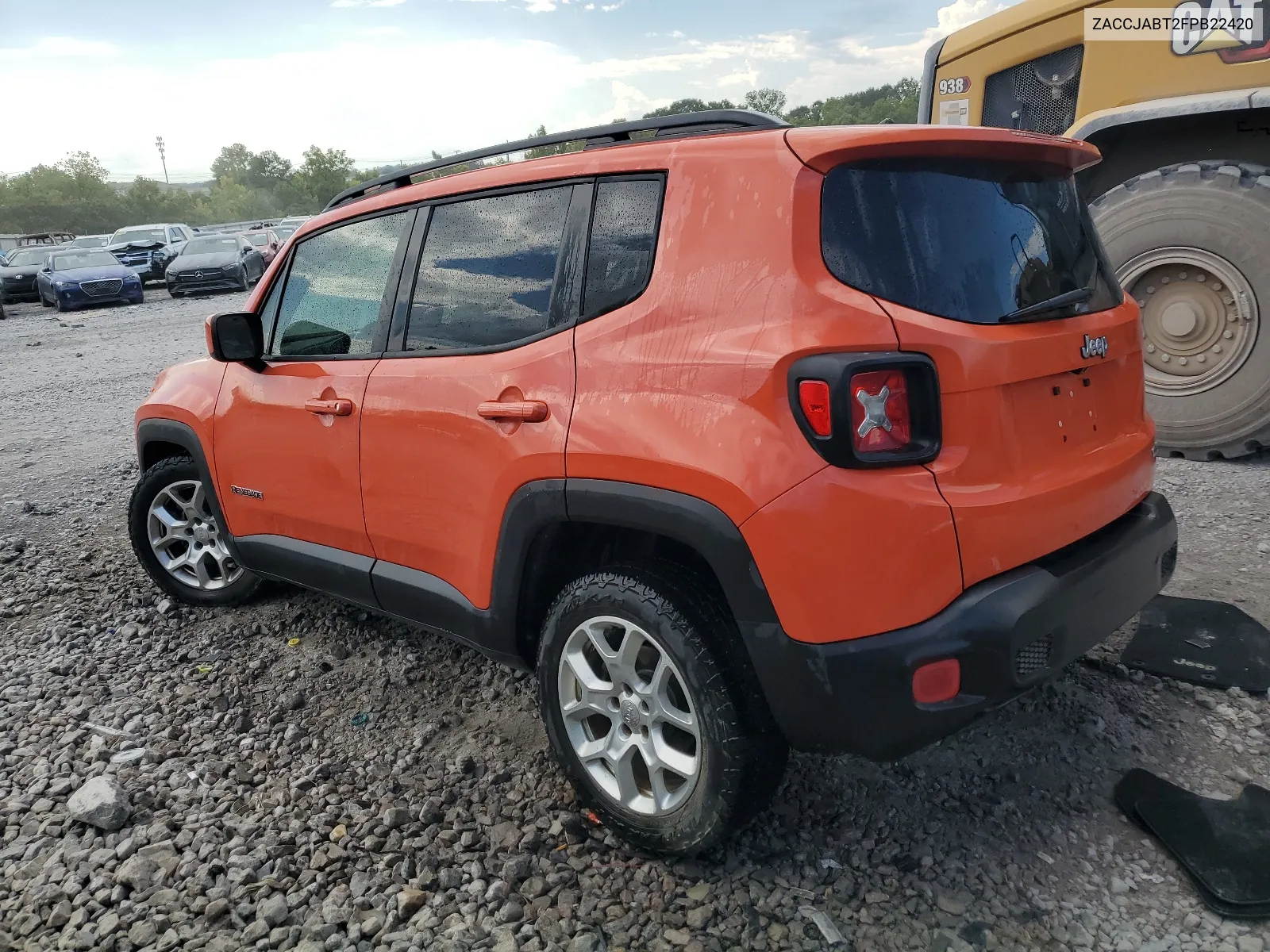 ZACCJABT2FPB22420 2015 Jeep Renegade Latitude