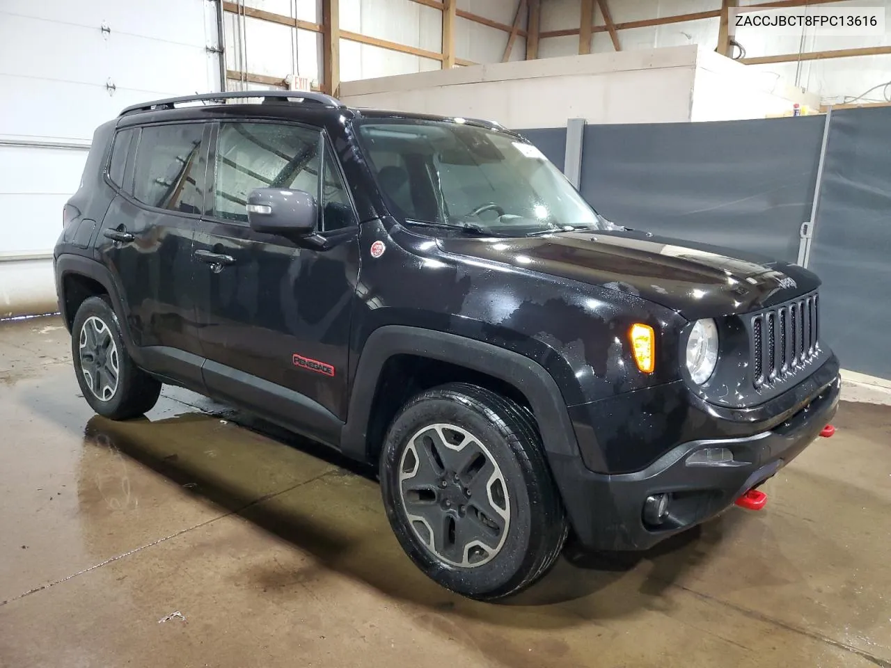 2015 Jeep Renegade Trailhawk VIN: ZACCJBCT8FPC13616 Lot: 74925404