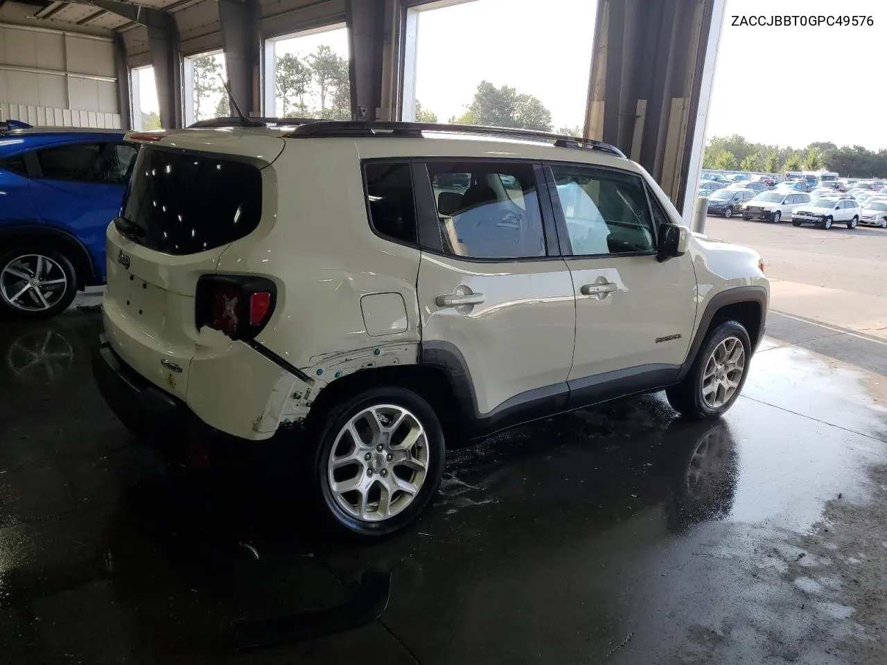 2016 Jeep Renegade Latitude VIN: ZACCJBBT0GPC49576 Lot: 71164244