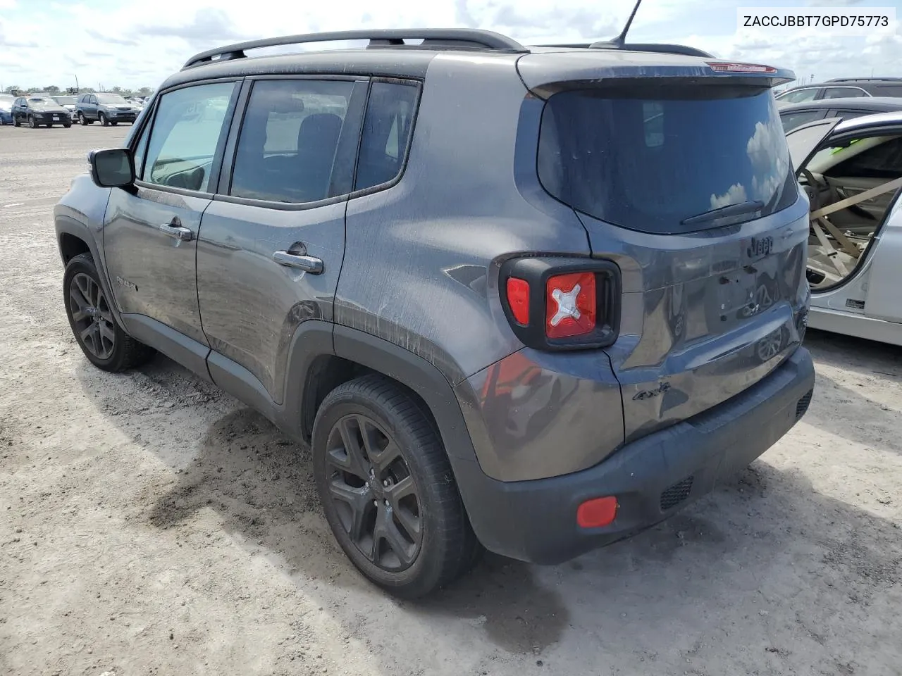 ZACCJBBT7GPD75773 2016 Jeep Renegade Latitude