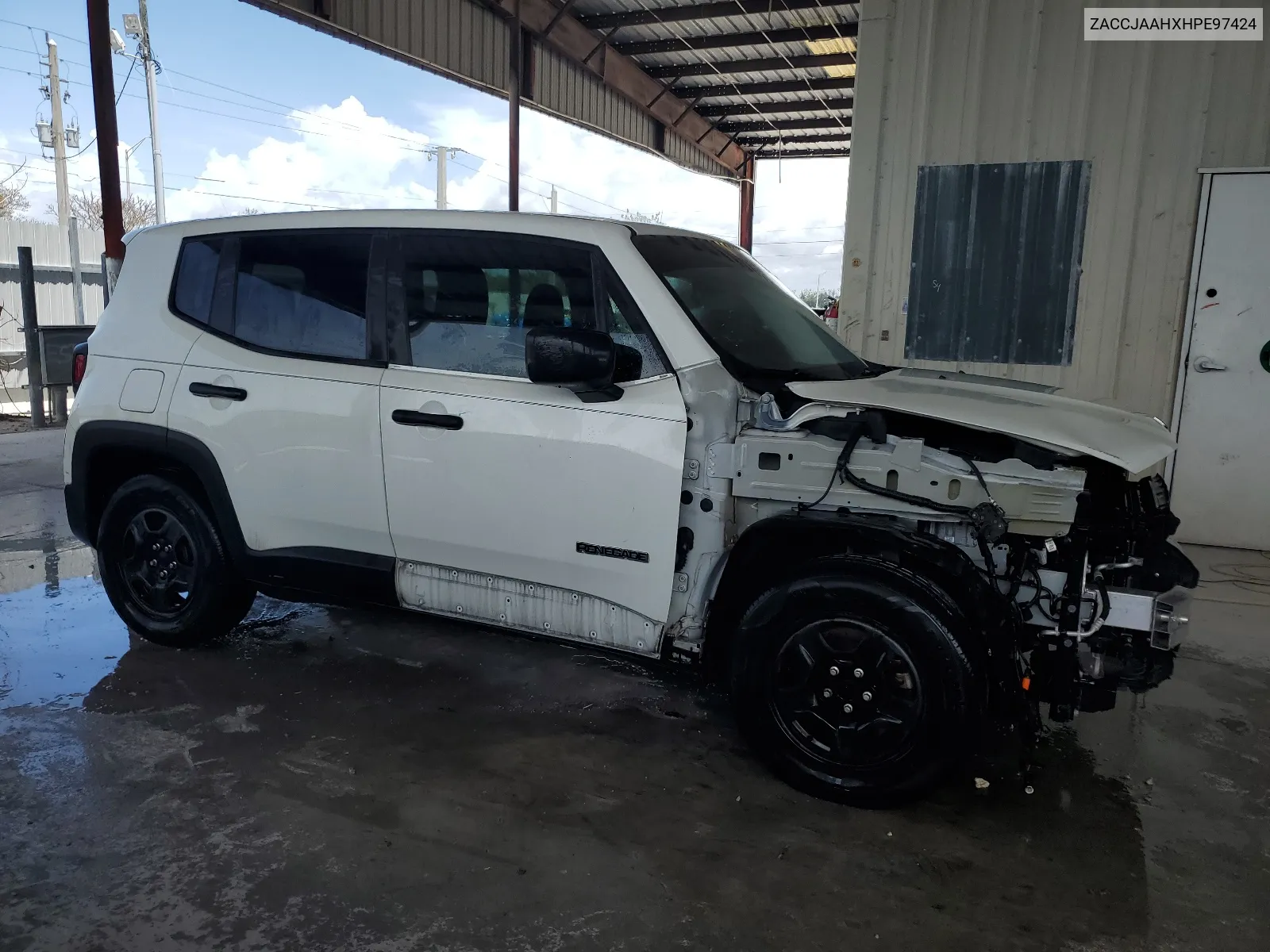 2017 Jeep Renegade Sport VIN: ZACCJAAHXHPE97424 Lot: 63389204