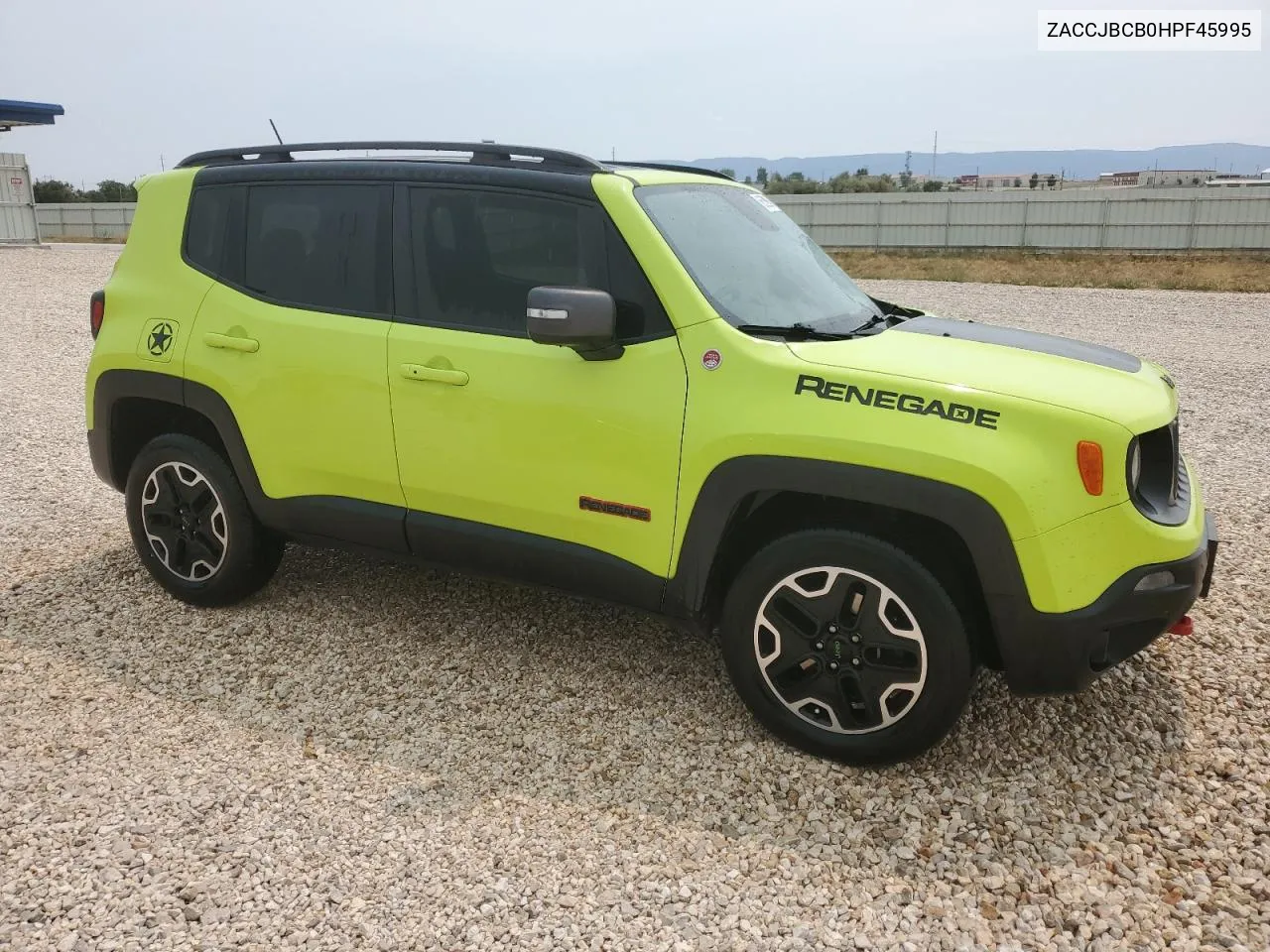 ZACCJBCB0HPF45995 2017 Jeep Renegade Trailhawk