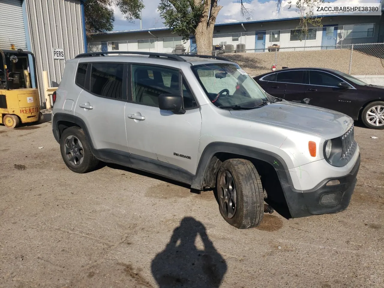 2017 Jeep Renegade Sport VIN: ZACCJBAB5HPE38380 Lot: 71087844