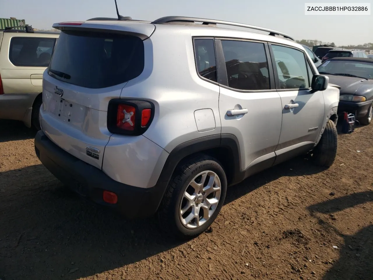 ZACCJBBB1HPG32886 2017 Jeep Renegade Latitude