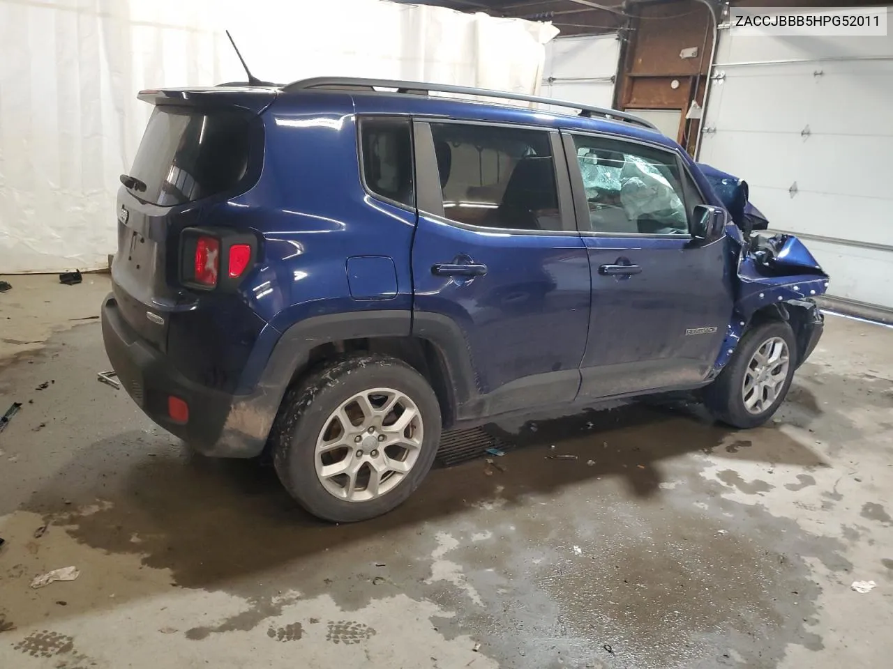 2017 Jeep Renegade Latitude VIN: ZACCJBBB5HPG52011 Lot: 76554344