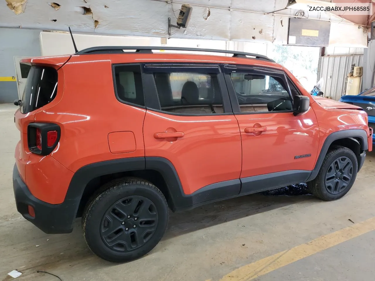 2018 Jeep Renegade Sport VIN: ZACCJBABXJPH68585 Lot: 70698834