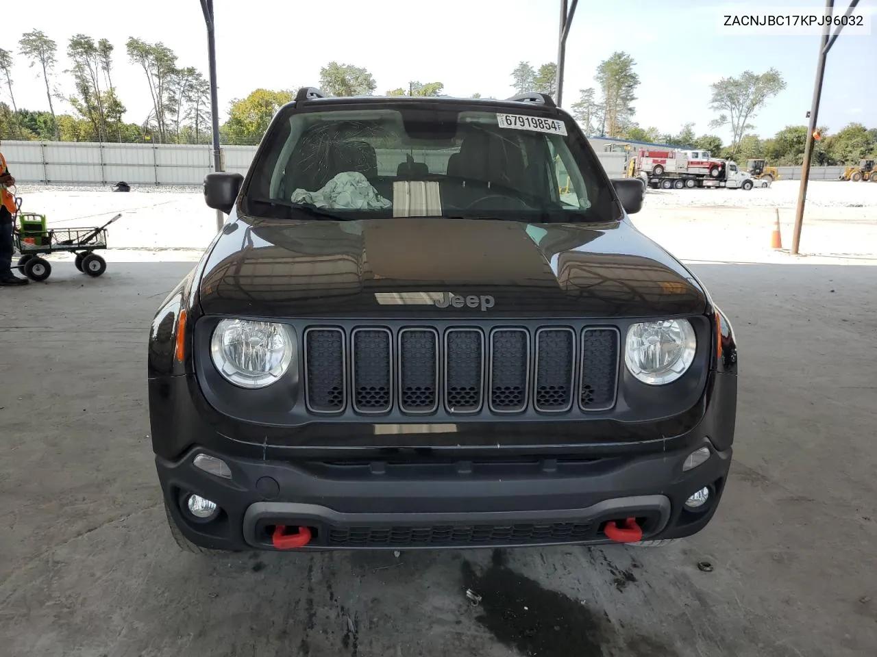 ZACNJBC17KPJ96032 2019 Jeep Renegade Trailhawk