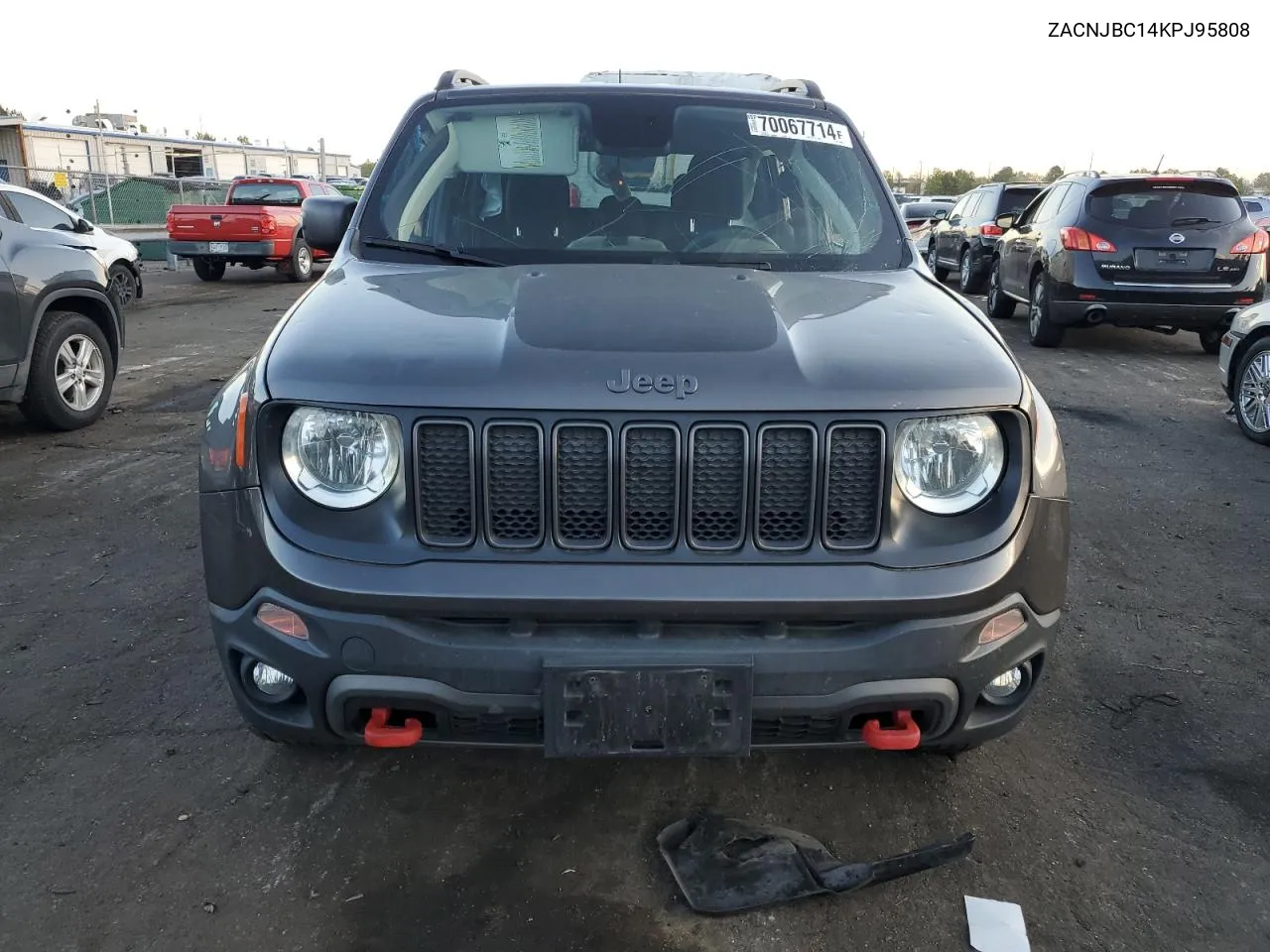 ZACNJBC14KPJ95808 2019 Jeep Renegade Trailhawk