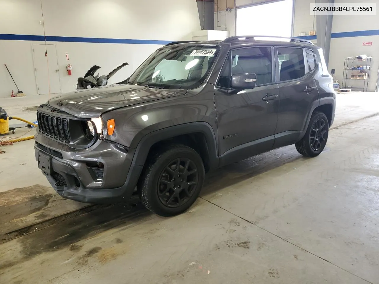 2020 Jeep Renegade Latitude VIN: ZACNJBBB4LPL75561 Lot: 74487584