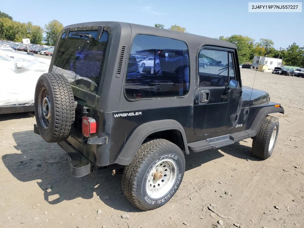 1992 Jeep Wrangler / Yj S VIN: 2J4FY19P7NJ557227 Lot: 71893724