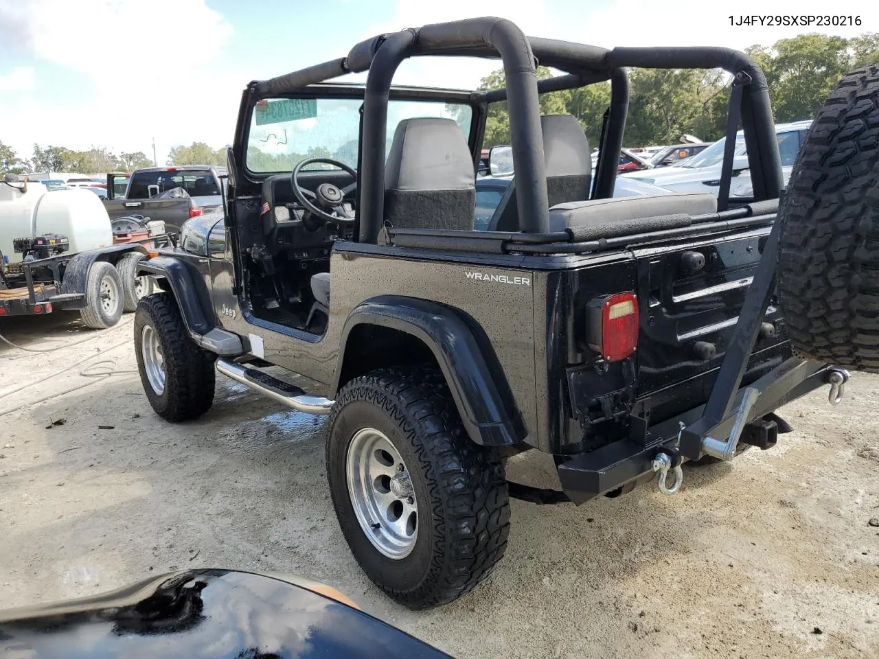 1995 Jeep Wrangler / Yj Se VIN: 1J4FY29SXSP230216 Lot: 77257834