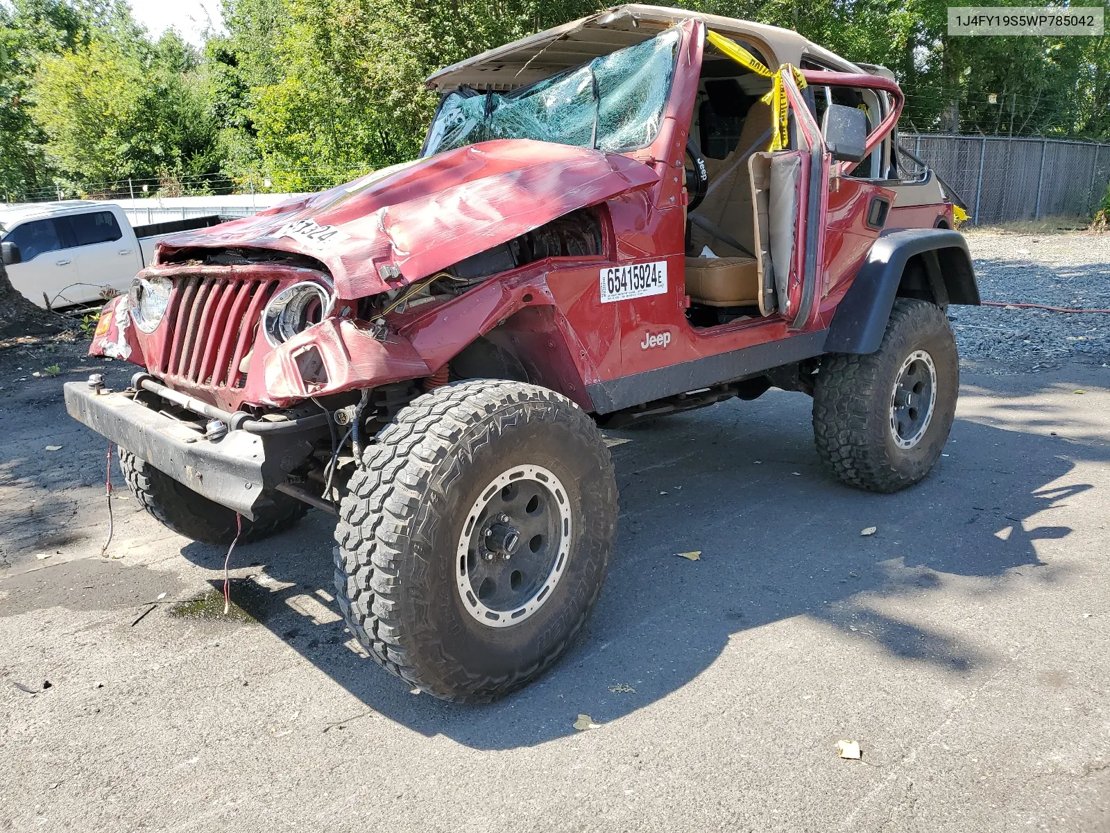 1998 Jeep Wrangler / Tj Sport VIN: 1J4FY19S5WP785042 Lot: 65415924