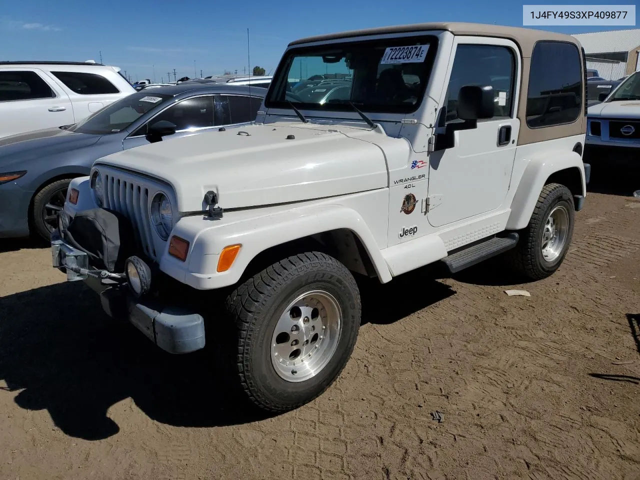 1J4FY49S3XP409877 1999 Jeep Wrangler / Tj Sahara