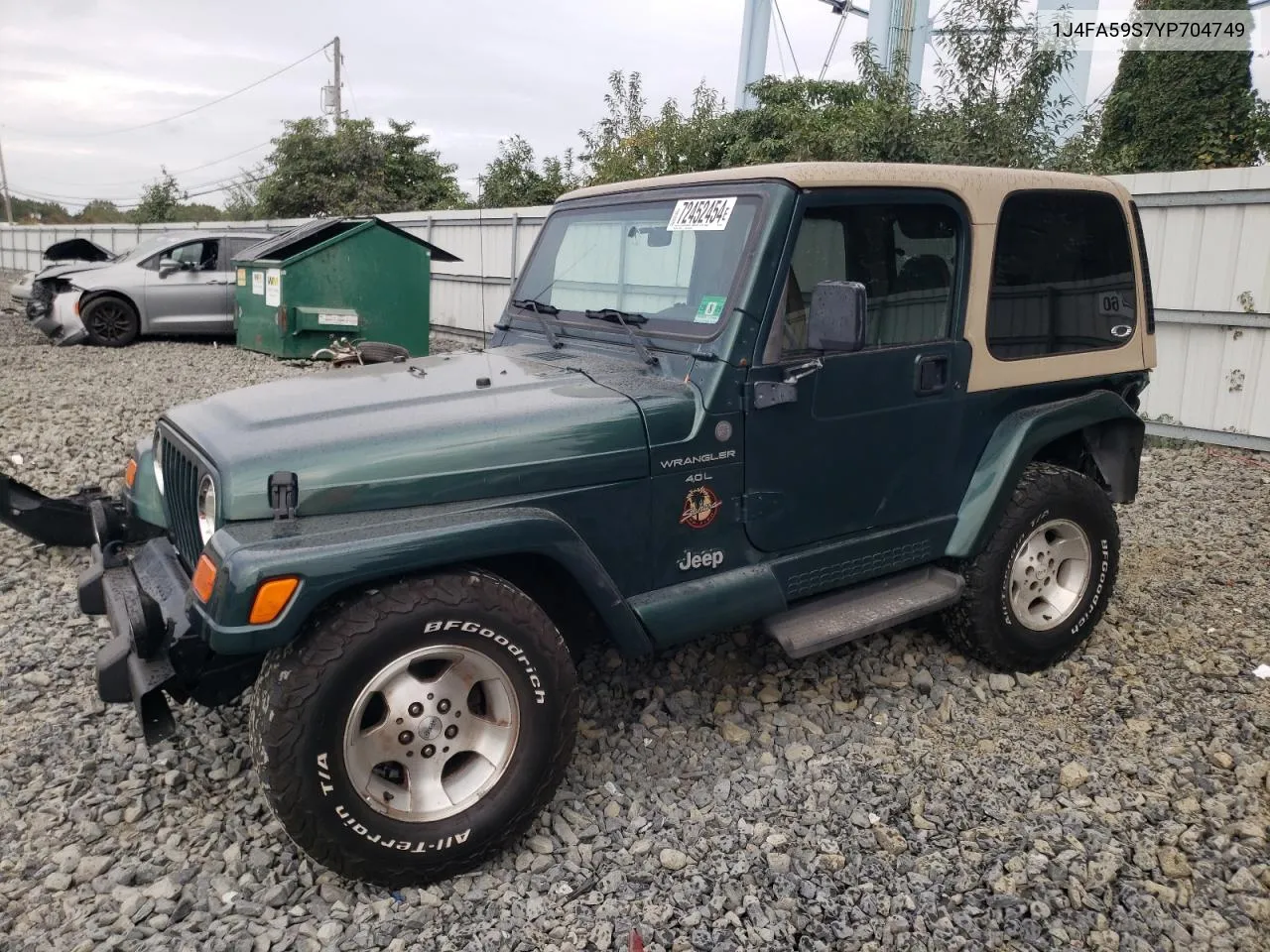 2000 Jeep Wrangler / Tj Sahara VIN: 1J4FA59S7YP704749 Lot: 72452454