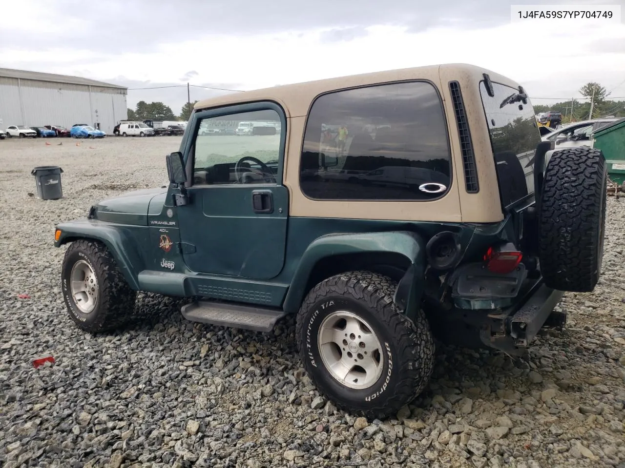 2000 Jeep Wrangler / Tj Sahara VIN: 1J4FA59S7YP704749 Lot: 72452454