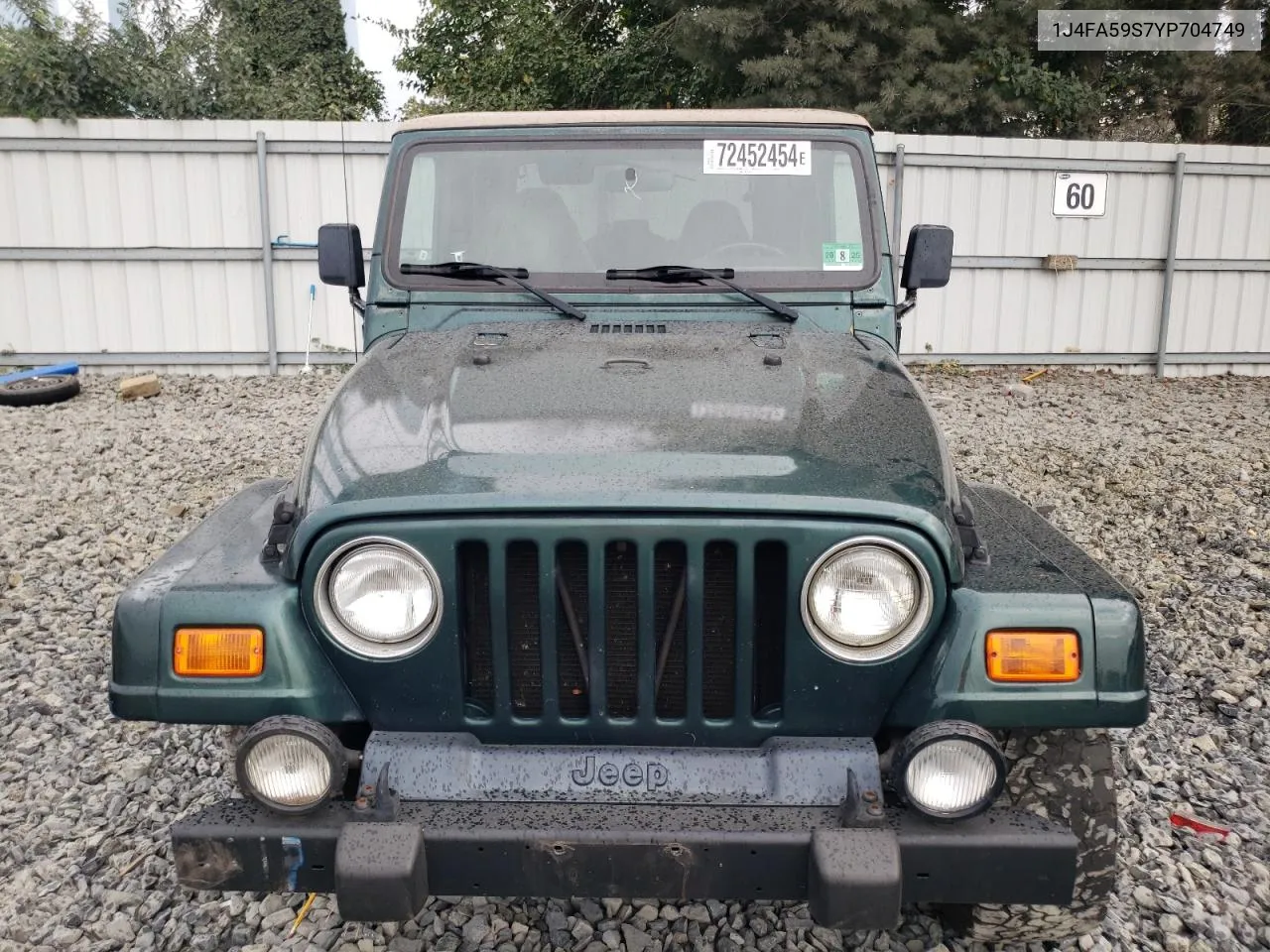 2000 Jeep Wrangler / Tj Sahara VIN: 1J4FA59S7YP704749 Lot: 72452454