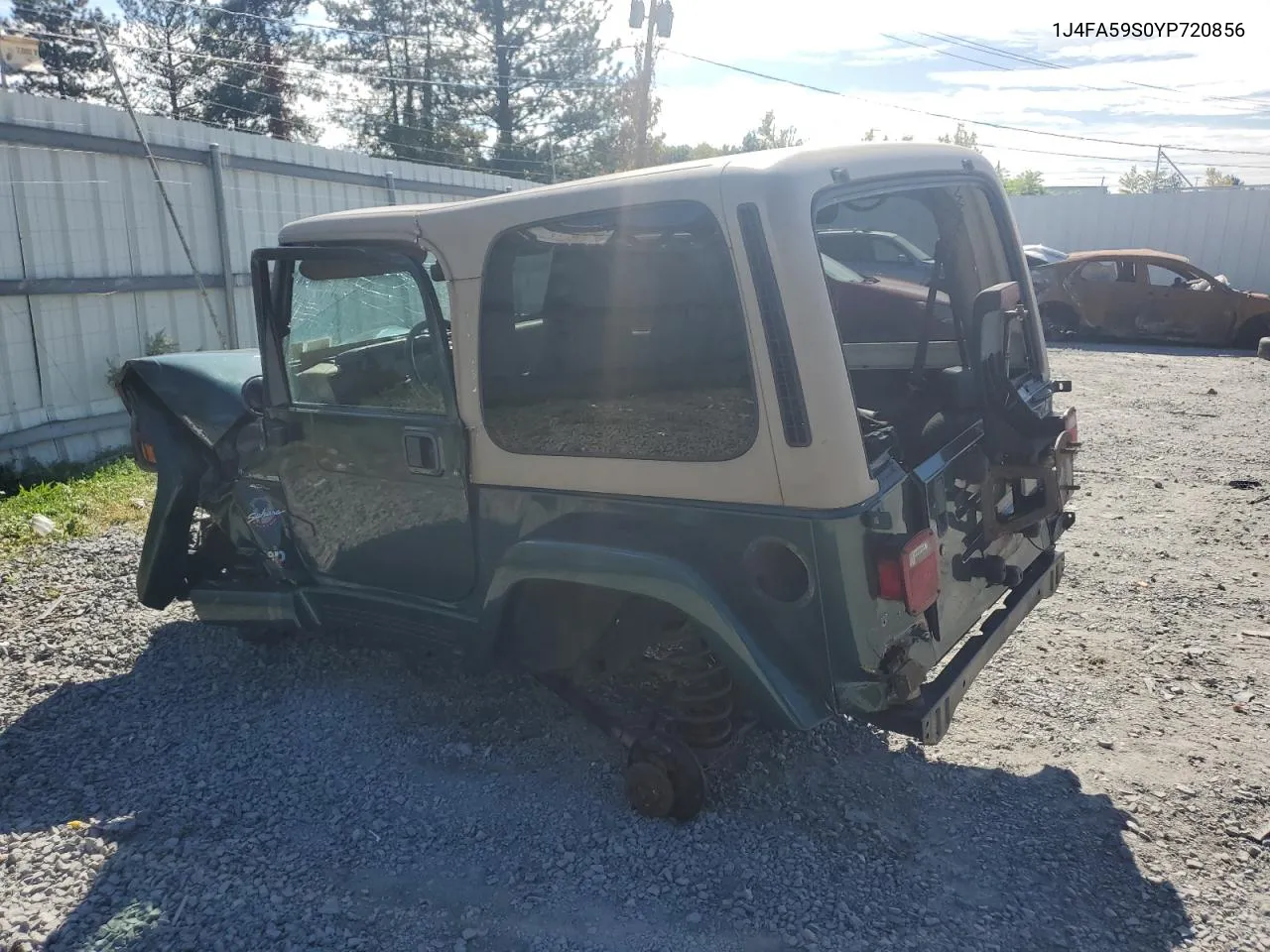 2000 Jeep Wrangler / Tj Sahara VIN: 1J4FA59S0YP720856 Lot: 73128204