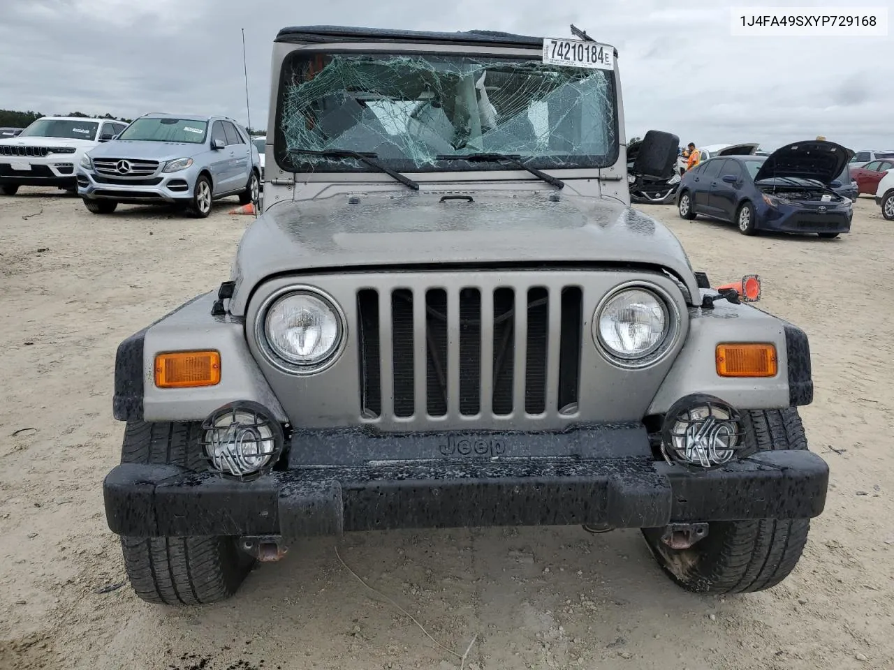 2000 Jeep Wrangler / Tj Sport VIN: 1J4FA49SXYP729168 Lot: 74210184