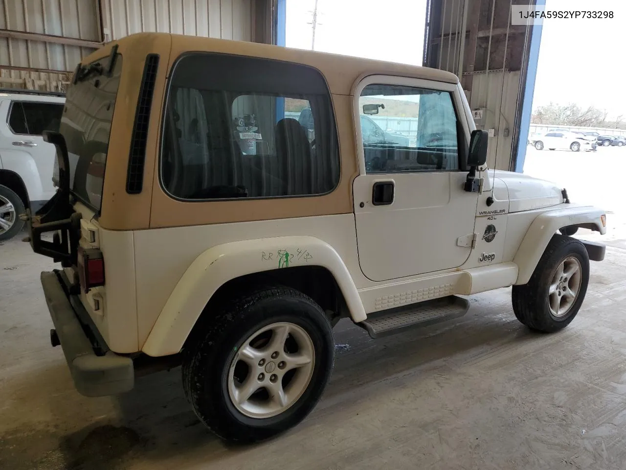 2000 Jeep Wrangler / Tj Sahara VIN: 1J4FA59S2YP733298 Lot: 76727864