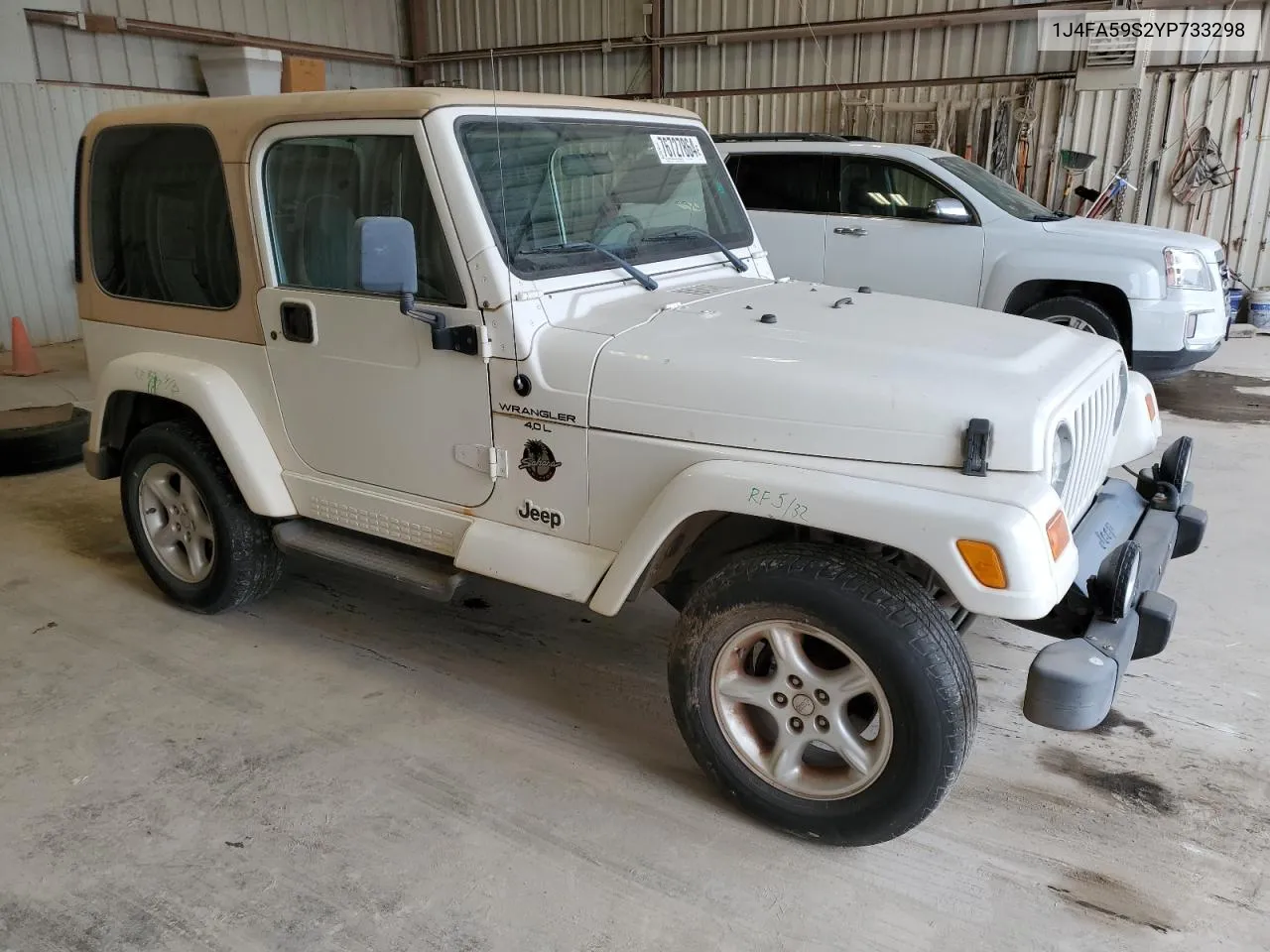 2000 Jeep Wrangler / Tj Sahara VIN: 1J4FA59S2YP733298 Lot: 76727864