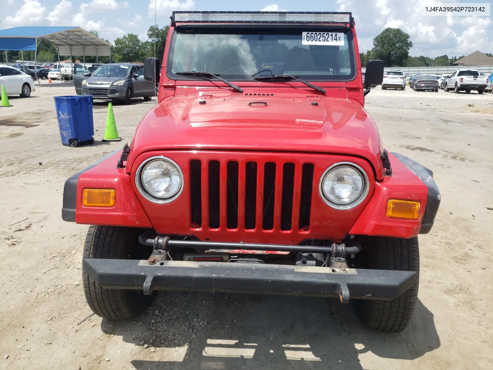 2002 Jeep Wrangler / Tj X VIN: 1J4FA39S42P723142 Lot: 66025214