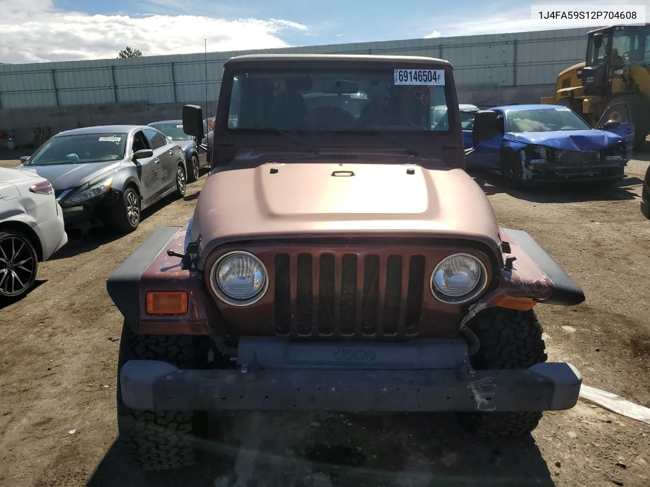 1J4FA59S12P704608 2002 Jeep Wrangler / Tj Sahara