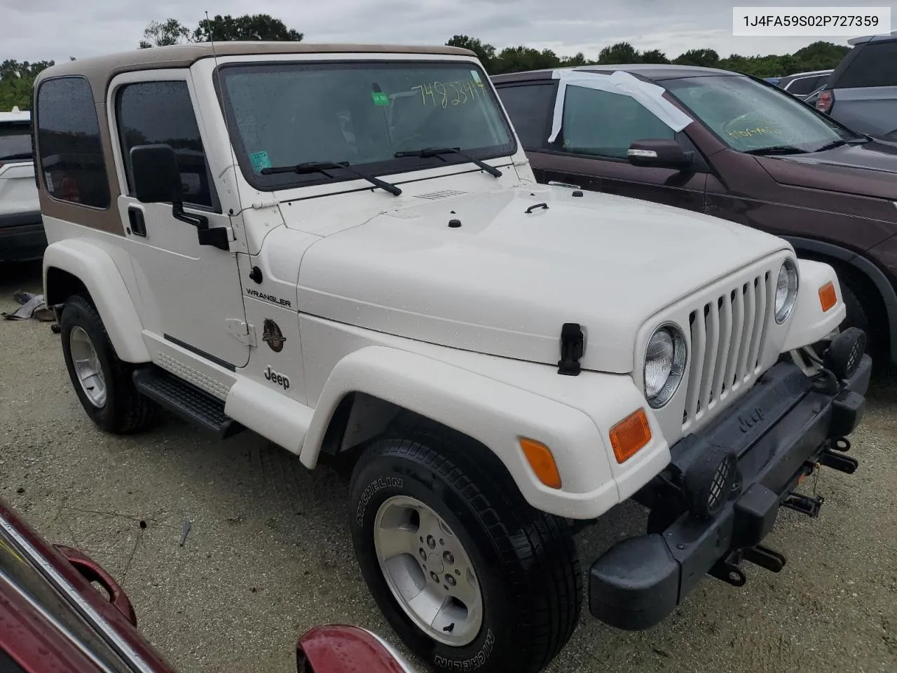 2002 Jeep Wrangler / Tj Sahara VIN: 1J4FA59S02P727359 Lot: 74823414