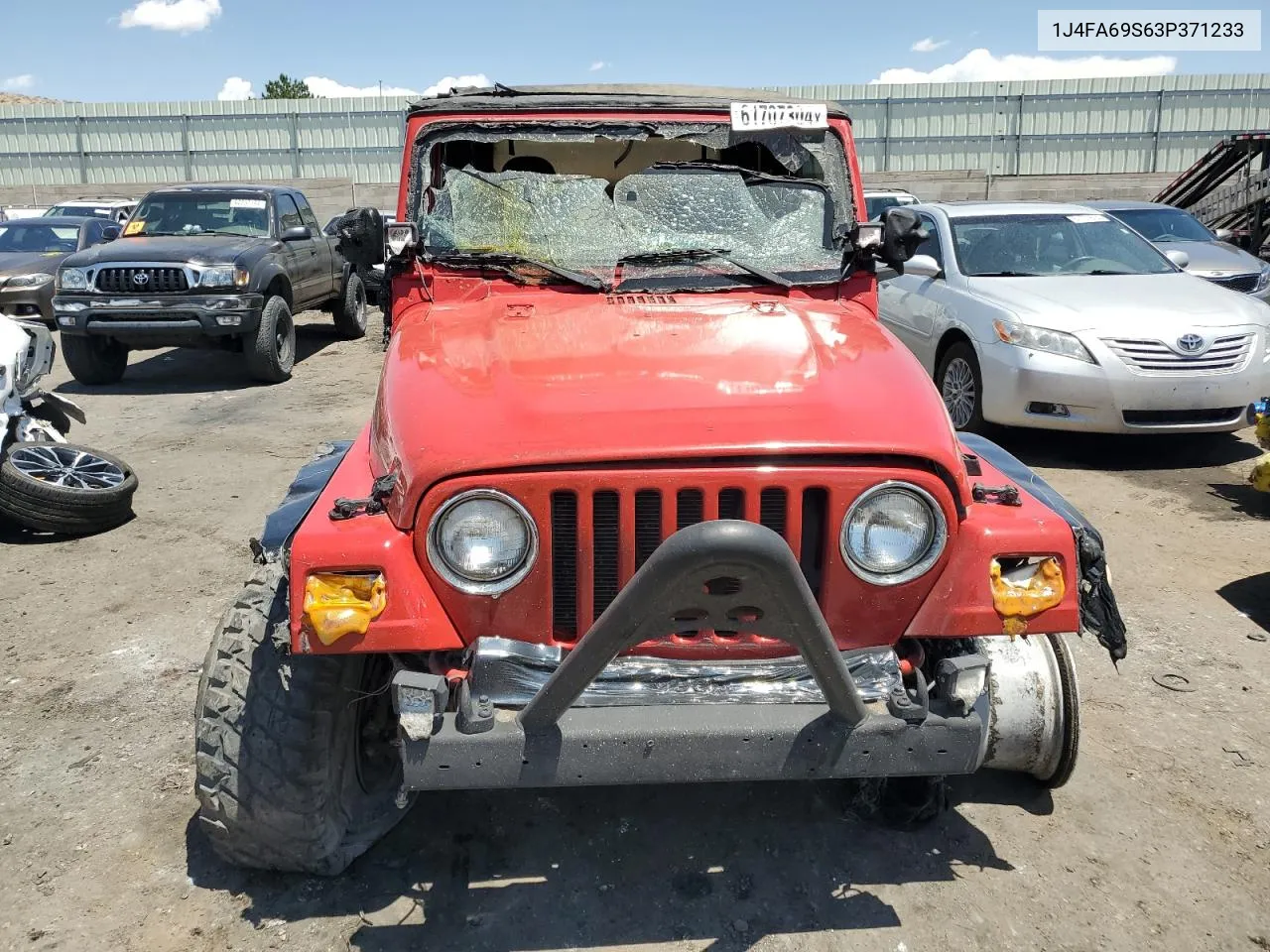 2003 Jeep Wrangler / Tj Rubicon VIN: 1J4FA69S63P371233 Lot: 61707304